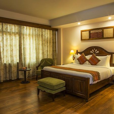 เดอะ คุวาหติ แอดเดรส บาย เซ็นเตอร์พอยต์ Hotel กูวาฮาติ ภายนอก รูปภาพ