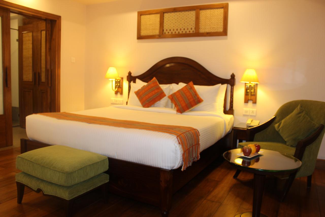 เดอะ คุวาหติ แอดเดรส บาย เซ็นเตอร์พอยต์ Hotel กูวาฮาติ ภายนอก รูปภาพ