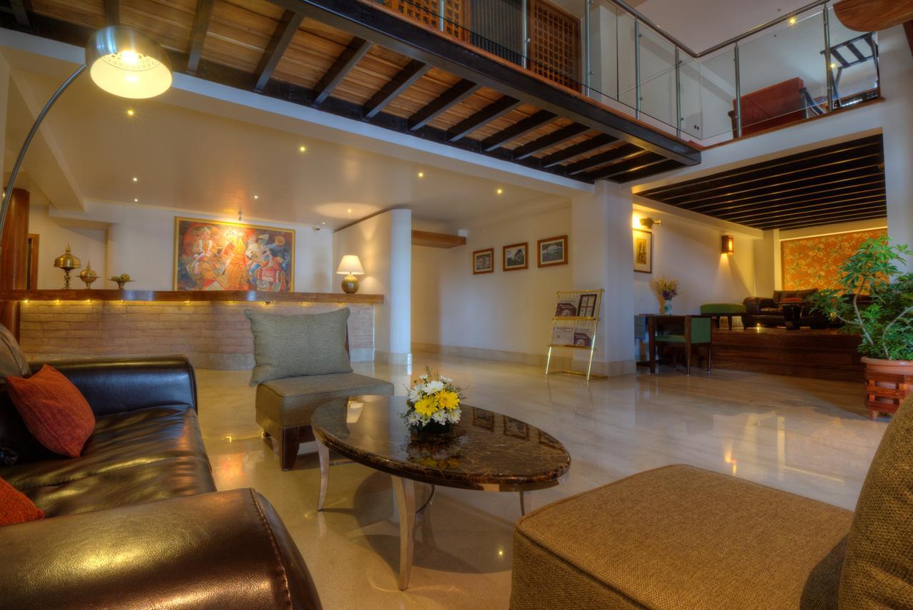 เดอะ คุวาหติ แอดเดรส บาย เซ็นเตอร์พอยต์ Hotel กูวาฮาติ ภายนอก รูปภาพ